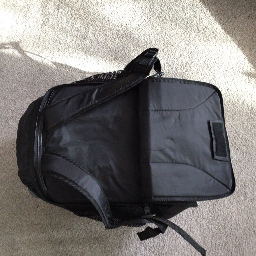 Samsonite - Black Wheeled Backpack - Picture 9 of 16